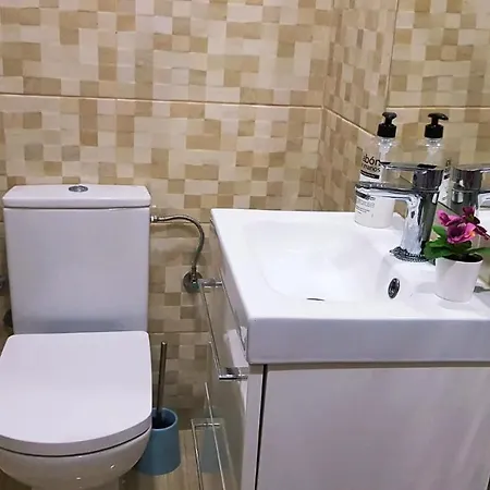 Habitacion, Salita Y Bano Privado, Reate Lbi00466 Homestay szállás